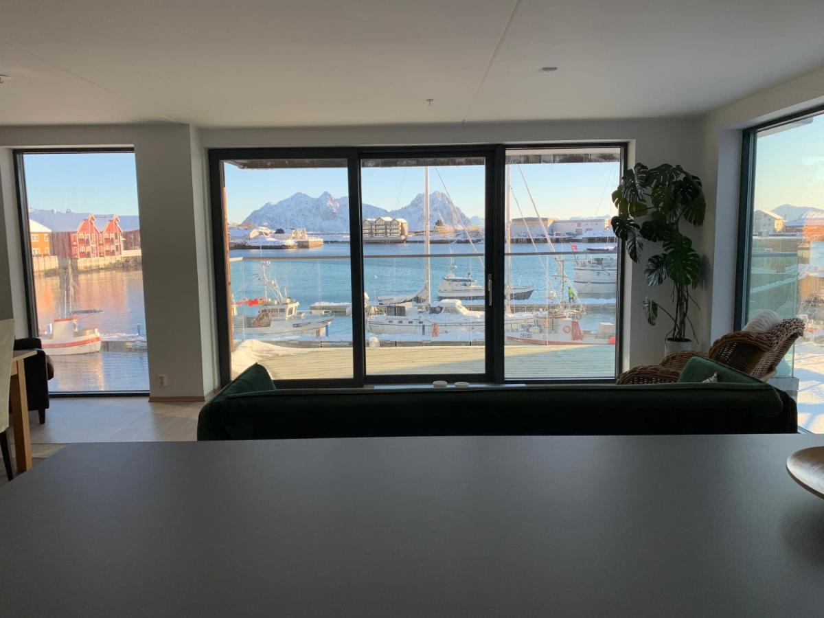 Lofoten Suiteapartments スヴォルヴァール エクステリア 写真