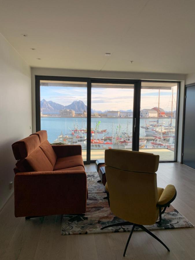 Lofoten Suiteapartments スヴォルヴァール エクステリア 写真
