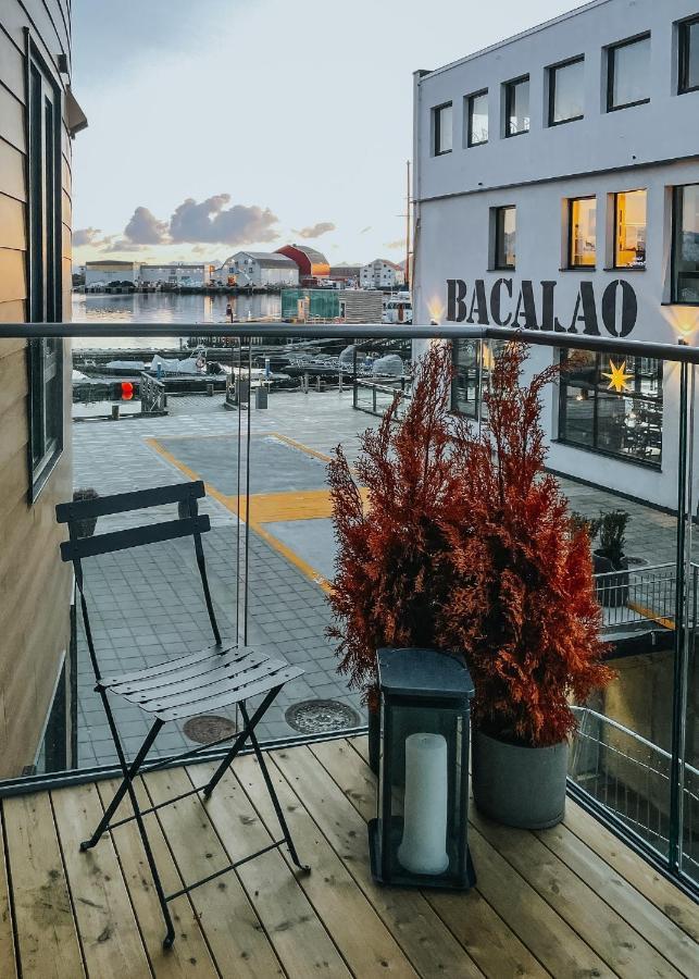 Lofoten Suiteapartments スヴォルヴァール エクステリア 写真