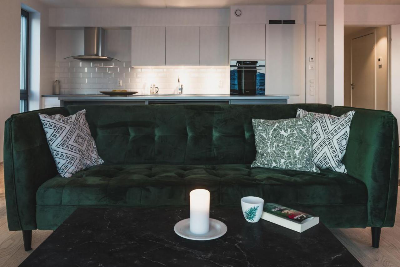Lofoten Suiteapartments スヴォルヴァール エクステリア 写真