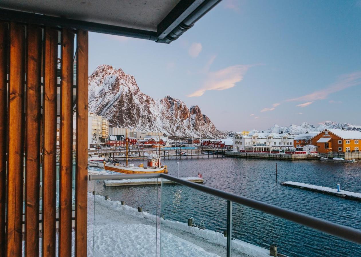 Lofoten Suiteapartments スヴォルヴァール エクステリア 写真