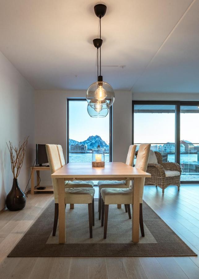 Lofoten Suiteapartments スヴォルヴァール エクステリア 写真
