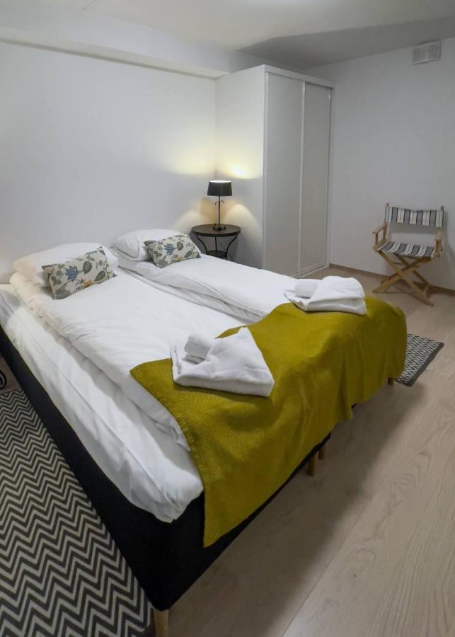 Lofoten Suiteapartments スヴォルヴァール エクステリア 写真